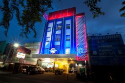 cordela-hotel-medan-facade